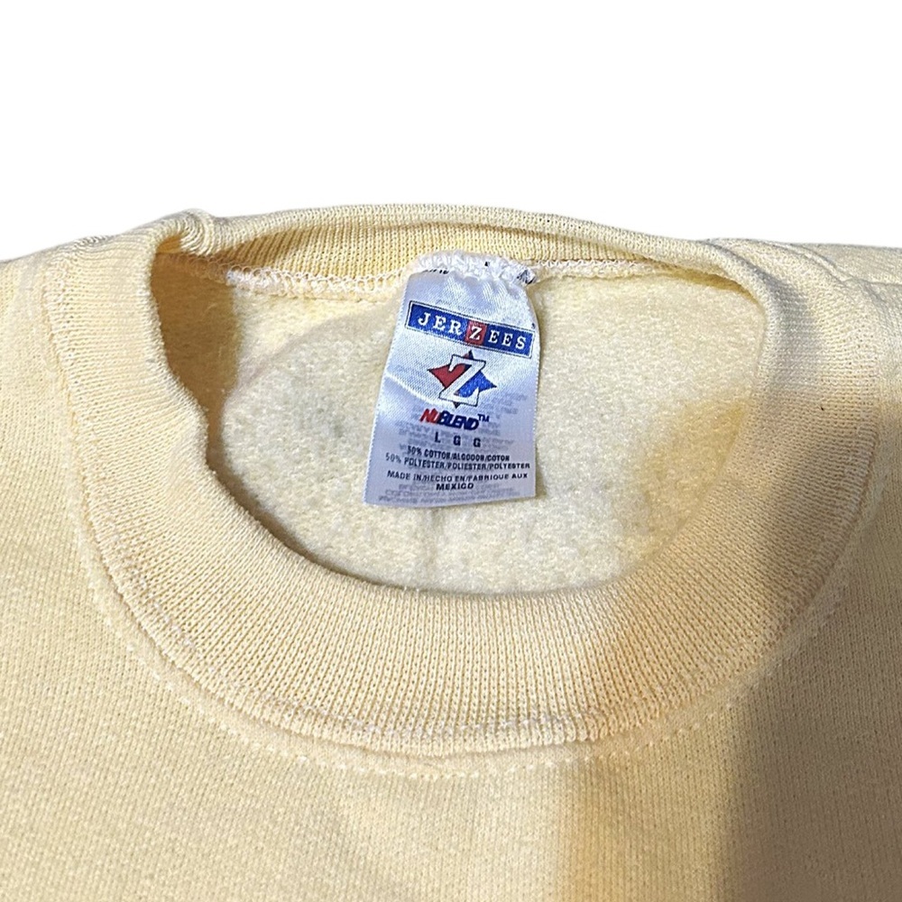 Jerzees Vintage Cardinal Embroidered Sweatshirt Large Yellow Cozy Cottagecore - Picture 10 of 10